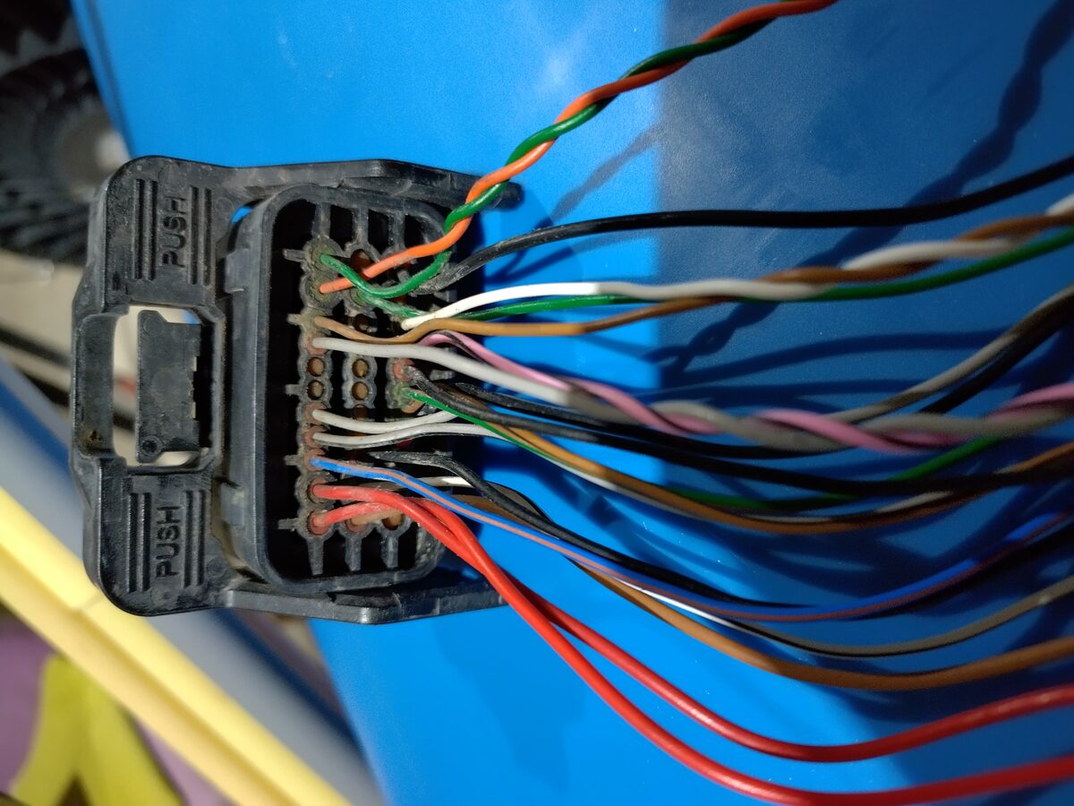 batt-bms-connector